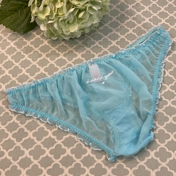 Vintage Victoria’s Secret I Do Bloomer Cheekini I Said Yes Panty L - Picture 1 of 9